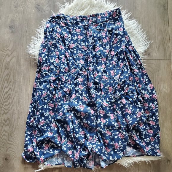 Vintage Dresses & Skirts - vintage 1990s floral skirt
